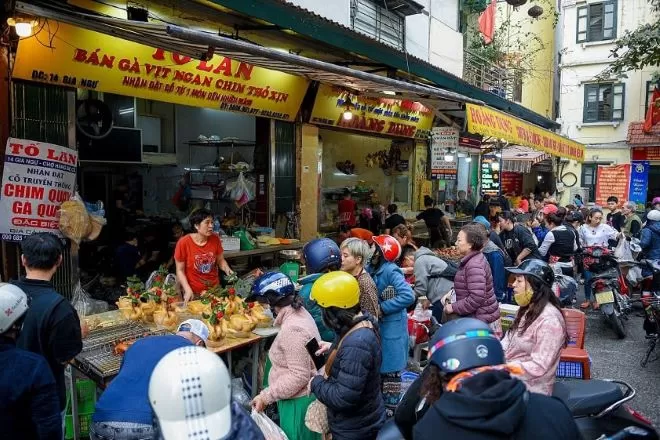 ハノイ市場行き方